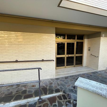 Appartamento Via Dei Fabbri Navali Lido di Ostia Dış mekan fotoğraf